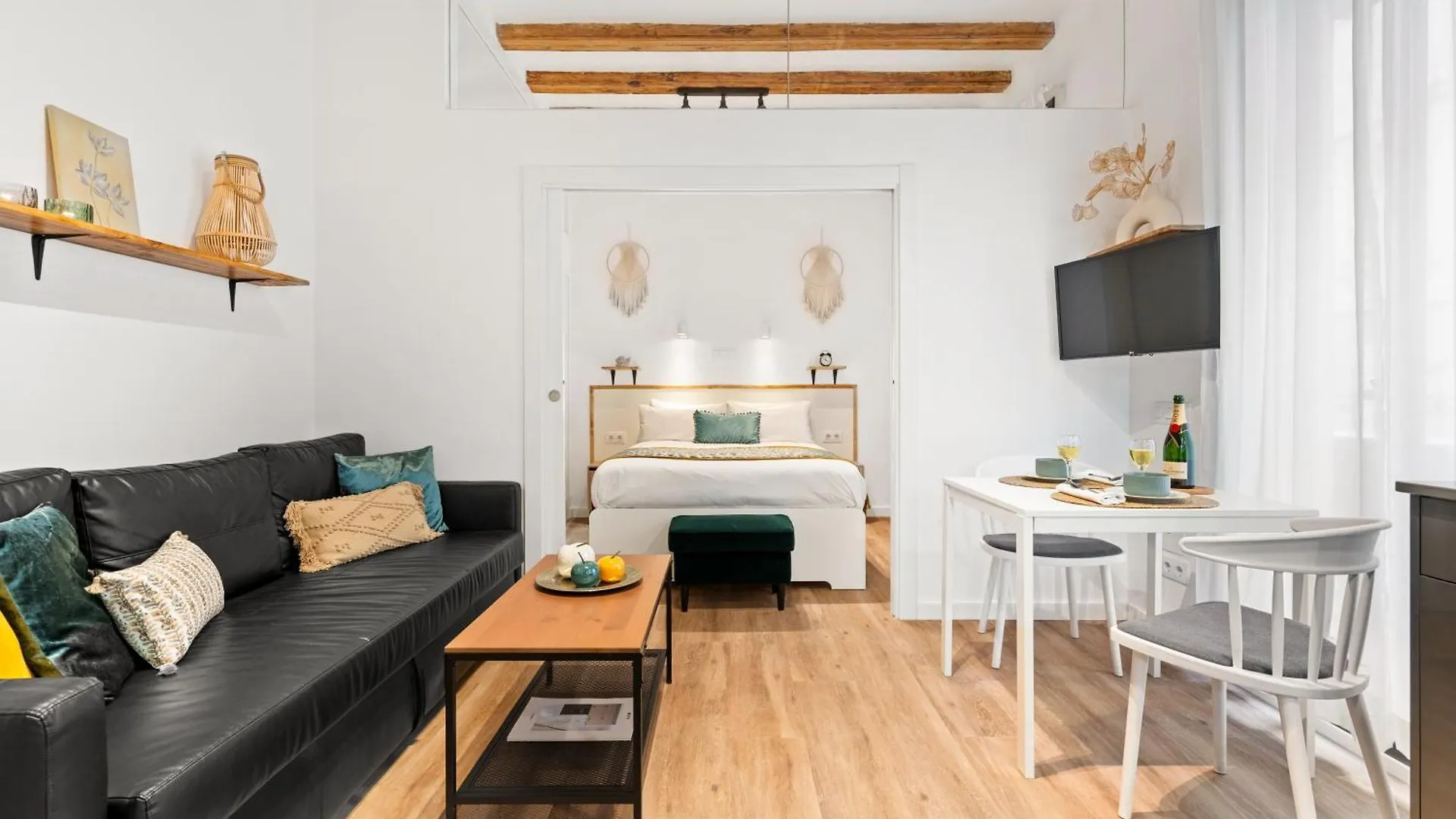 Lodging Apartments Almirall Beach 11 Barcelona
